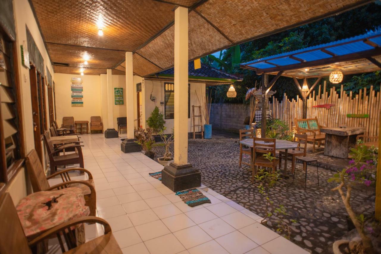 The Village Bed And Breakfast Lovina Exteriér fotografie